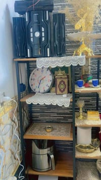 ميز • رفوف • بغداد الحريه الثالثه
