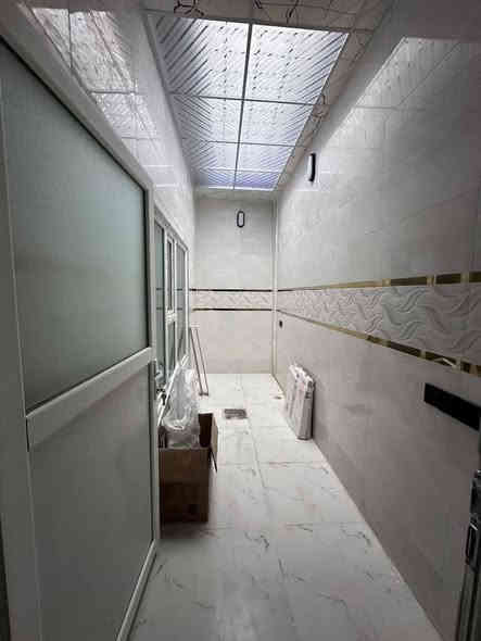 #دار للبيع او مراوسة :-- مساحة 94م--بيع مستعجل 
#موقع:--روناكي قريب من بنزينخانة شورجة 
#نوع عقار رقم
#بناء فول مواصفات
#نظام دكت مركزي
#فول سيراميك
#سقوف مغربي
________
محتويات 
#غرفة نوم+مطبخ+هول +استقبال +صحيات 
_________________
#سعر 48مليون بي مجال
__________________
للاستفسار اتصال عالرقم
 ***********
***********
