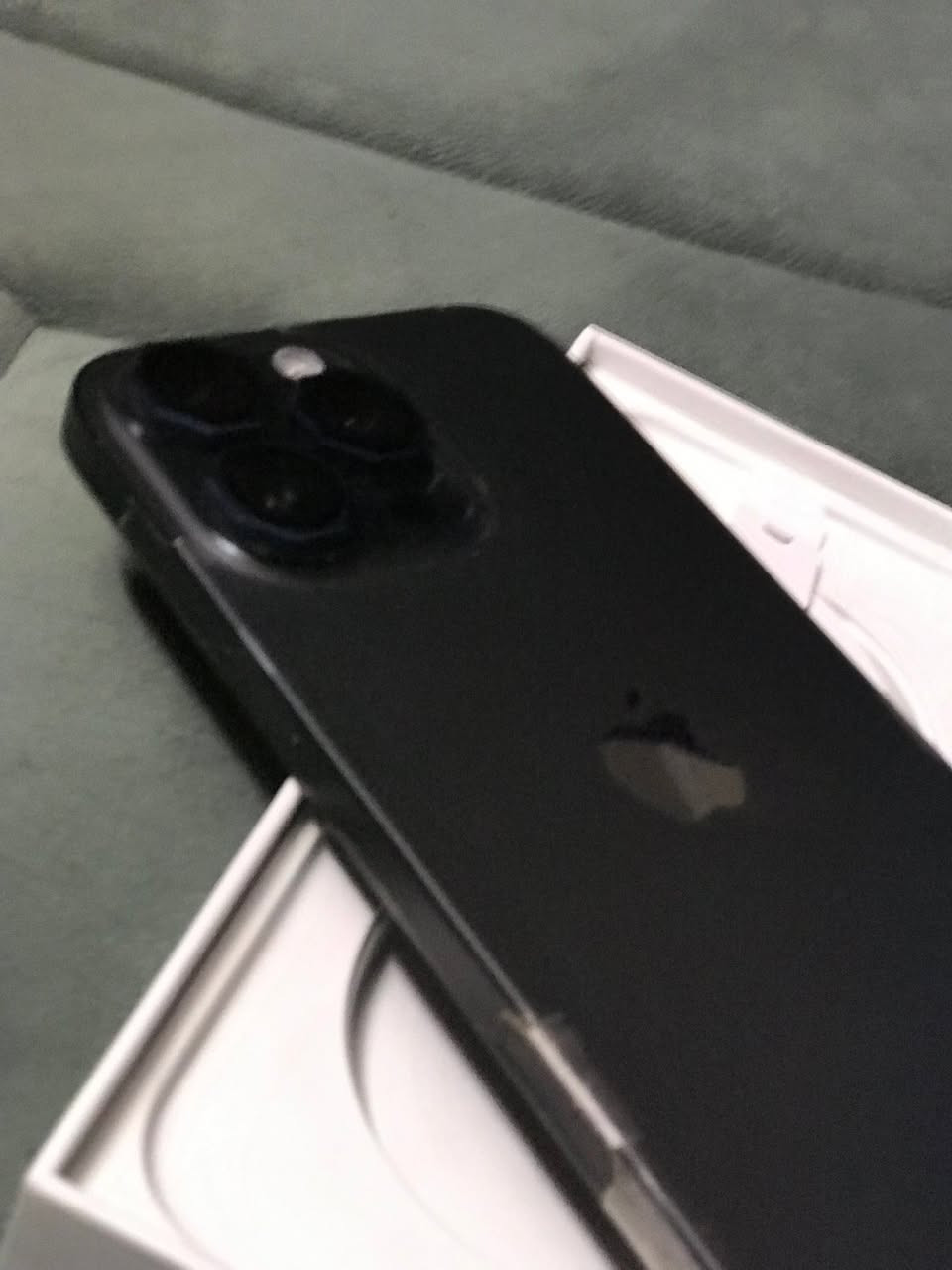 Iphone 16 pro max
256 جيجا
88 بطاريه 
بدون ضريبه 
بيشغل خط وي Esim
معاه كل حاجتوا متاح كشف عليه في اي مكان 
متركبلوا اسكرين حمايا بالكامل 
للتواصل 
٠١٥٥٥٣٠٧٥٨١


**إذا كنت صاحب هذا الإعلان وتريد حذفه لأي سبب، رجاءا أرسل رسالة إلى الدعم الفني**