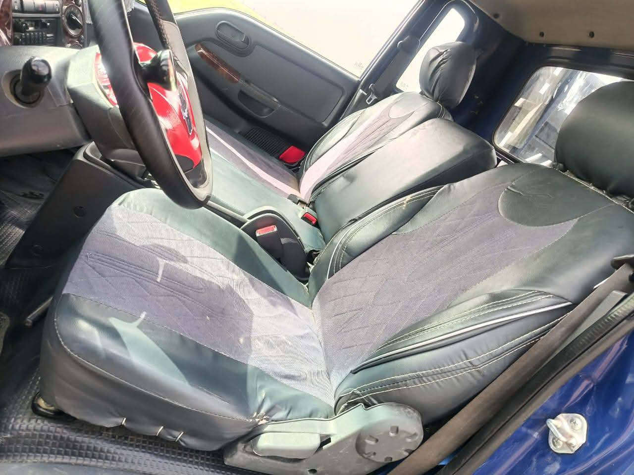 السلام عليكم كيه حمل 2018
سياره كارتون وينه الجناي  كفاله ضربه صبغ 
وين اليدور جديد 
سياره جاهزه تبريد ثلج 
تخم تاير  حداديه 
أرقام وسنويه طبق الاصل 
وكاله بأسم المشتري 
حصه كاز بكل المحطات 
السعر 63
المحجر مو وياها واذا تريد المحجر خارج السعر 
ألنا صريه 
النصر 
‏‪0787 018 9055‬‏
