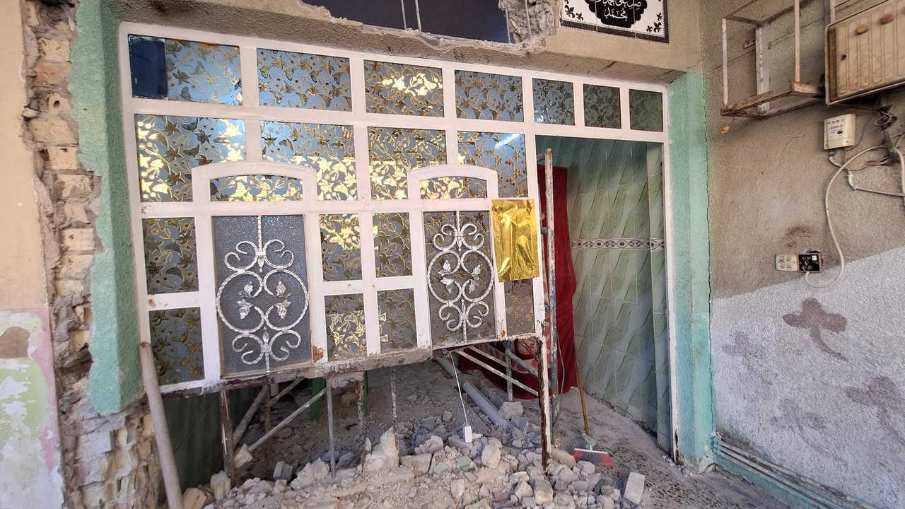 للبيع شبابيك ٢ و باب عدد ٢
الباب طول ٢ متر وربع والشباك عرض ٢ ونص


**إذا كنت صاحب هذا الإعلان وتريد حذفه لأي سبب، رجاءا أرسل رسالة إلى الدعم الفني**