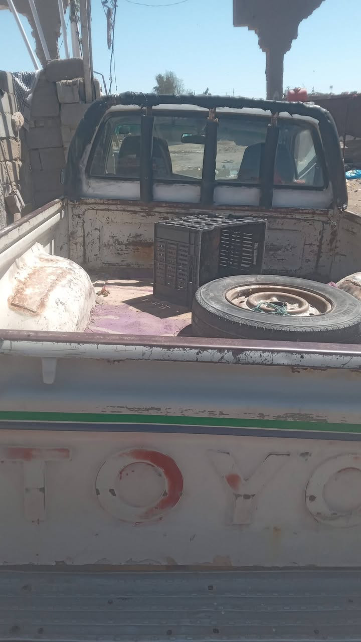 رقم اصفر سنويه عاج وكاله بهه من رعيهه بس ما ندل رعيهه مكينه ثري واي كير وشاهي كفله سعر ١٦ ورقه كفالامن عشاير لعنوان بصره واساب ***********
