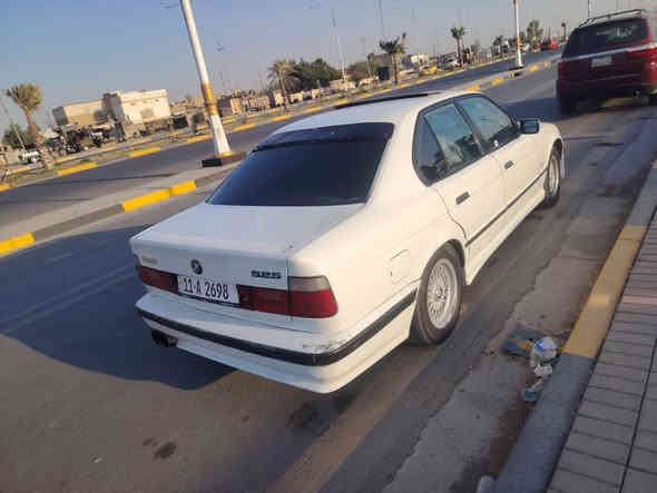 بيع  525
سلام عليكم
بي ام 525 مسكر عدله  جاهزه مكينه كير تبريد بسمي تحويل موباشر  (رقمه بغداد أربع أرقام مميز) 
سعره ٥٨ وبيه مجال بصيط
تواصل (***********)
