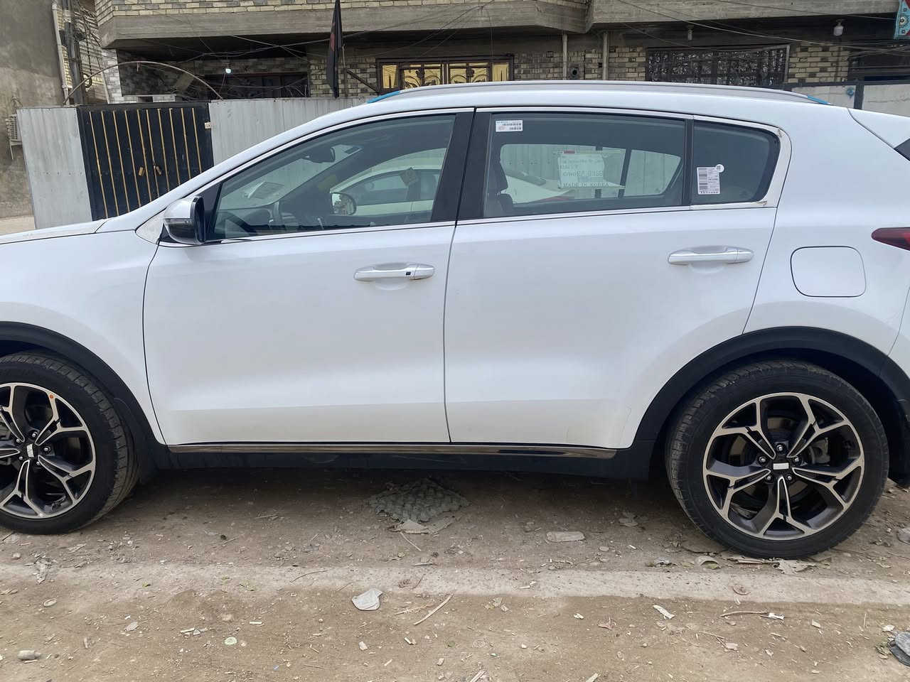 السلام عليكم
كيا سبورتج خليجي(جيتي لاين) أخت الزيروو

مكفوله من الصبغ بيه بارد مكانات باب خلفي جنطه اقل الشبر بيه ثلث ظربات حالوب مامعمرات 

(استخدام شخصي )

موديل 2020

ماشية 56الف 

فول 1/1 اعلى فئة بالموصفات معروفه ل جي تي

موصفاتها :

مكينة 2000 دوش

بصمةتشغيل

تشغيل عن بعد

وبصمة ابواب

بانوراما

ترحيب عند الاقتراب

شاحن واير لس

مري شفط

جنطه كهرباء

لد نهاري  + بك لايت LED

لايت ضباب

ويل كب 19

كشنات جلد + كهرباء السائق والصدر

مود درايف DRIVEMODE 3انضمه

ستيرن رياضي

تحكم ستيرن فول مع تحكم بلوتوث

قطعتين تبريد امامي خلفي

سايد بريك بصمة

لايت اوتو

اريل نفكيشن

حساس امامي

حساس خلفي

نضام منحدرات

5 ويل مال جيتي

شفتات ستيرن

شاشة اعطال

سونار موجود

رقم بغداد هزه جديده باسمي تحويل مباشر

العنوان بغداد مدينه الصدر 

السعر ٢10وبيه مجال
للتواصل ***********
