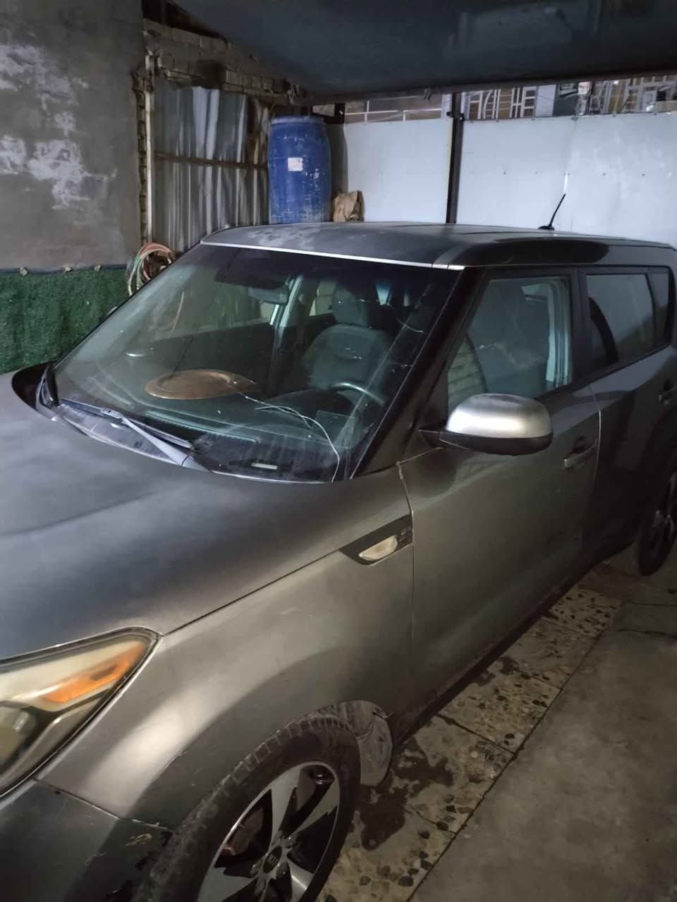 كيا صول موديل ٢٠١٤ السيارة جدا نظيفة ممدود عليهااا اسبانة مواصفات ضرر بيبان وجاملغات اماميه حادثها تخريب ايرباكات سليمة محرك 1600 للتواصل الاتصال على الرقم *********** بغداد, العراق
