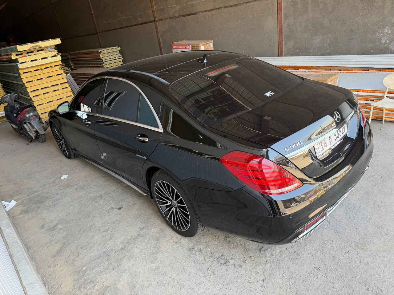 مرسيدس بنز
S-Class,2015
عدد الأميال : 117 كليو 
ضرر: جاملغ امامي خفيف وصبغ خشم البنيد وكلير الجاملغ الخلفي 
الرقم بصرة بسمي المكان بصرة 
سلندر: 8 سلندر
محرک: 4.7
السعر / 365 اتصل ***********
سقف بانورامي - صندوق كهربائي  - كاميرا 360 - تدفئة المقاعد - تبريد المقاعد - بصمة - مرايا جانبية كهربائية - مراقبة النقطة العمياء - 8 وسادة هوائية - مصابيح زينون الأمامية - المصابيح الأمامية ليد - تدفئة مقود القيادة - إنارة محيطية - مقاعد تدليك - 12 وسائد هوائية - شاحن لاسلكي - أوتو بارك - ستائر خلفية - إضاءة ترحيب - إغلاق الأبواب الناعم - مرايا جانبية تدفئة - الضوء العالي التلقائي
