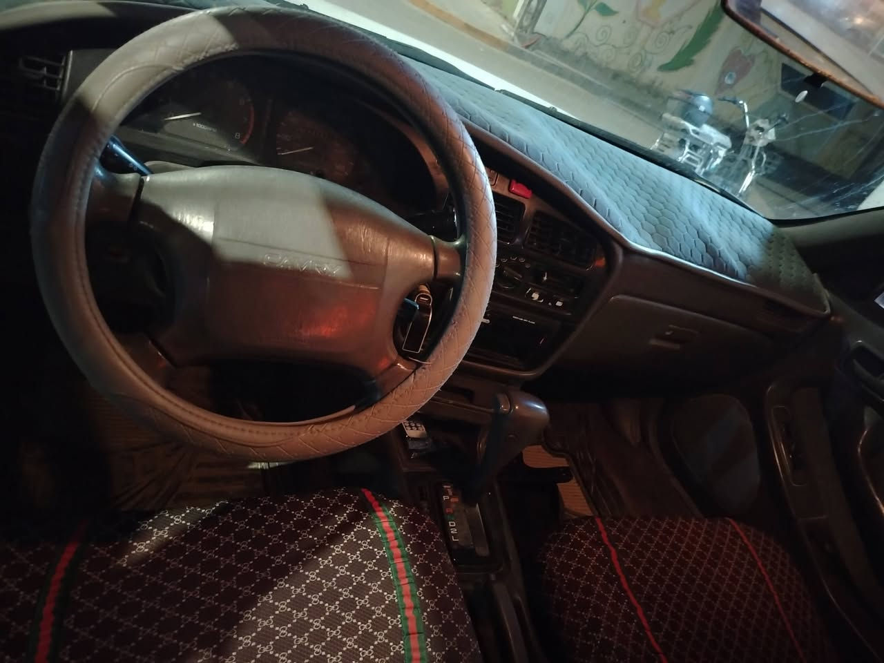 كامري البيع مكانه الكرمه السعر ٥١ (***********) (***********)
