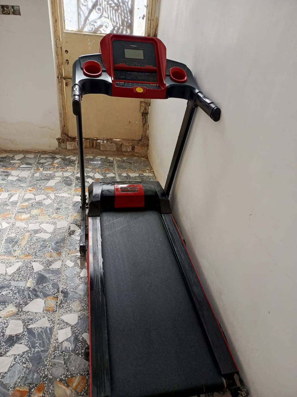 جهاز للبيع بغداد مدينة الصدر السعر ١٥٠ ***********
