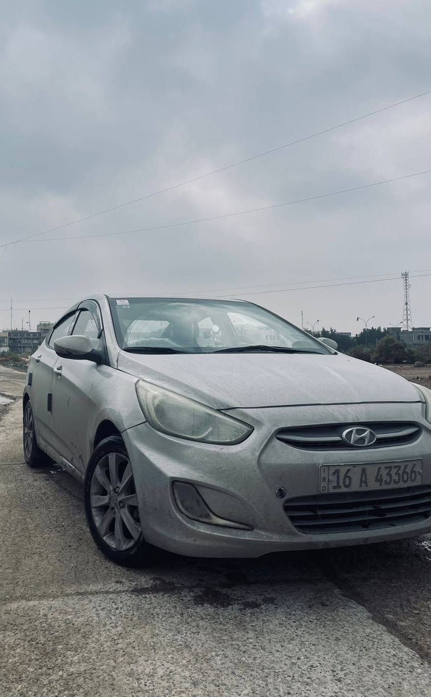 السلام عليكم شنو عندك مراوس  اكسنت ٢٠١٧ مكينة ١٦٠٠ خليجي  شرط كلة جديد (***********
