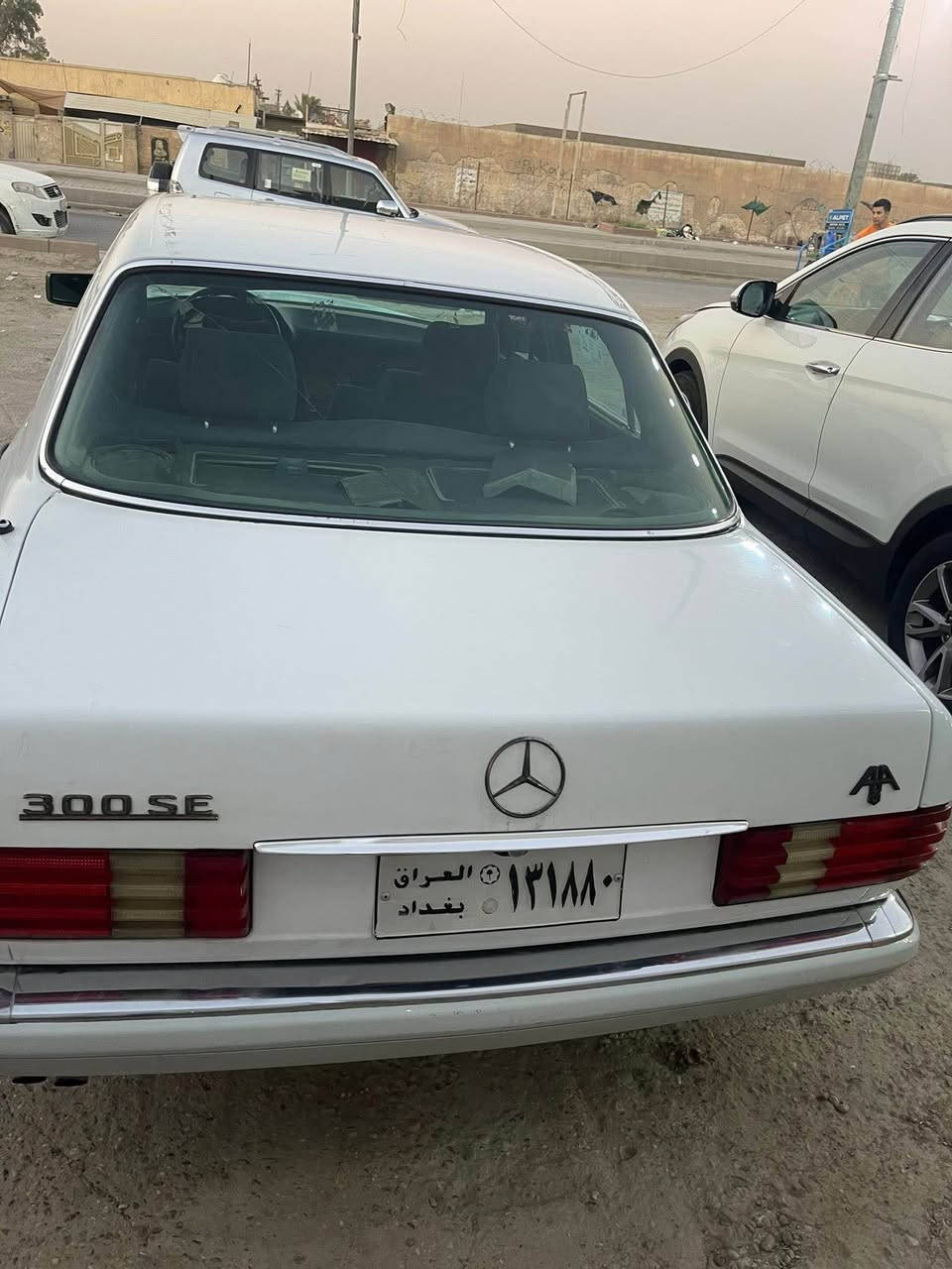 للبيع مارسدس رئاسي موديل ٩١ محرك وكير بلاد رقم بغداد شرط تحويل وستلام لوحات انكليزي باسم المشتري شرط سياره جاهزه تخم تاير جديد حداديه جديده كهرباايات كلشي شغال بيها سلايت طكتين تبريد ثلج كيجات كله عل بلاد غرفه نضيفه بلاديه بدون حادث سياره صبغ جماليه فقط سعر ٧٨ مكان سياره بغداد العبيدي بيع ومراوس *********** بغداد, العراق
