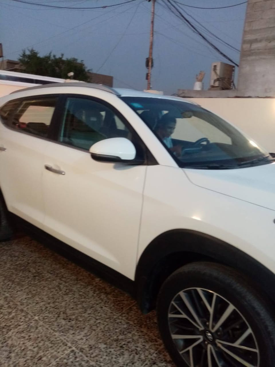 سلام عليكم
توسان 2020 سياره بس صبح لا ضربه ولا حادث

سياره جديده مال جناي تخم تأير 

سعر 150 وبيها مجال الشراي 

مكان بغداد 

*********** 

الله شاهد مكلف بالنشر
