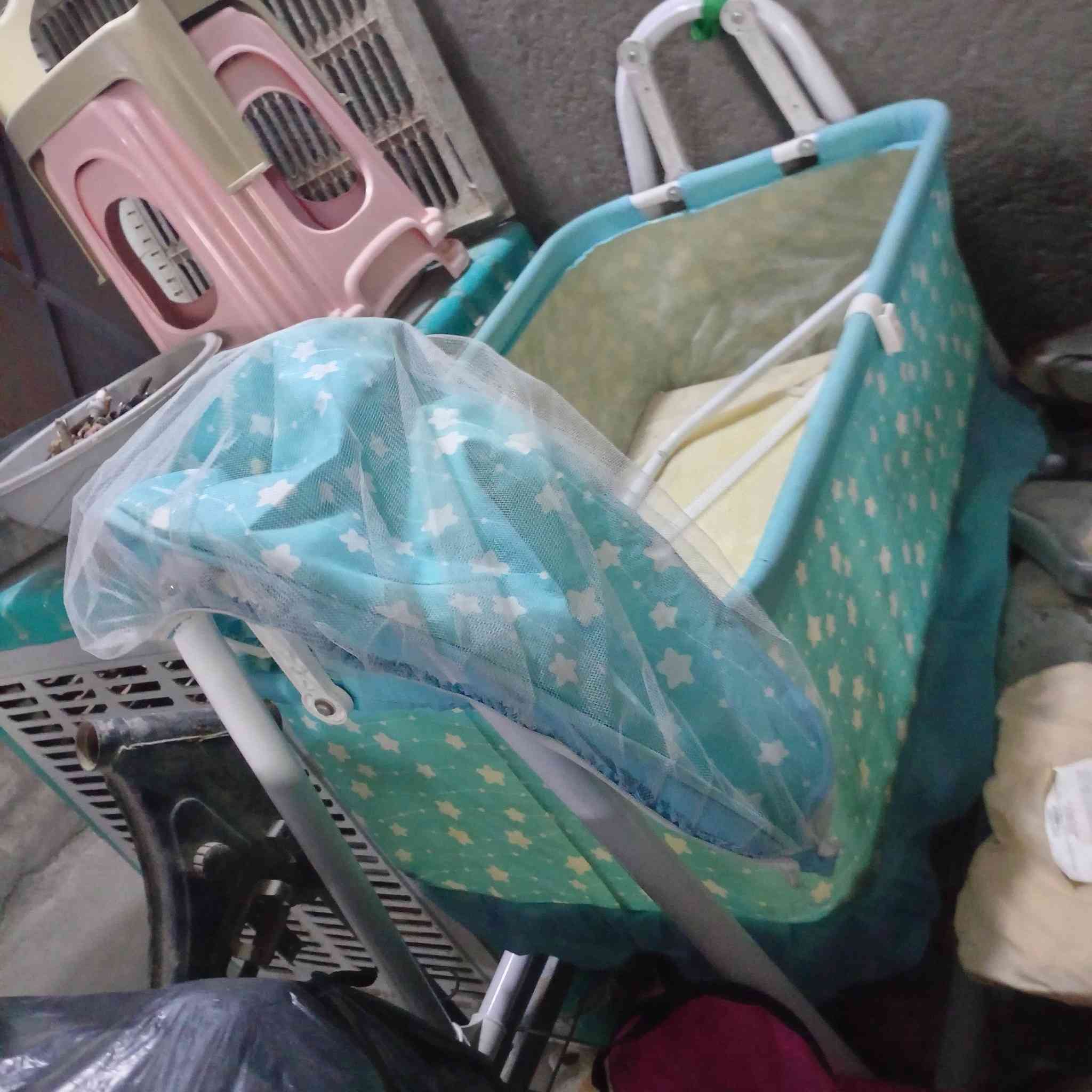 للبيع نظيفات جدا السعر النهائي 35 للاستفسار ***********
