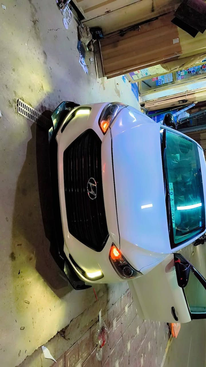 الانتره موديل ١٧ امريكي جنطه فقط  مكانها كربلاء  
سعر ١٢٥  /  ***********
