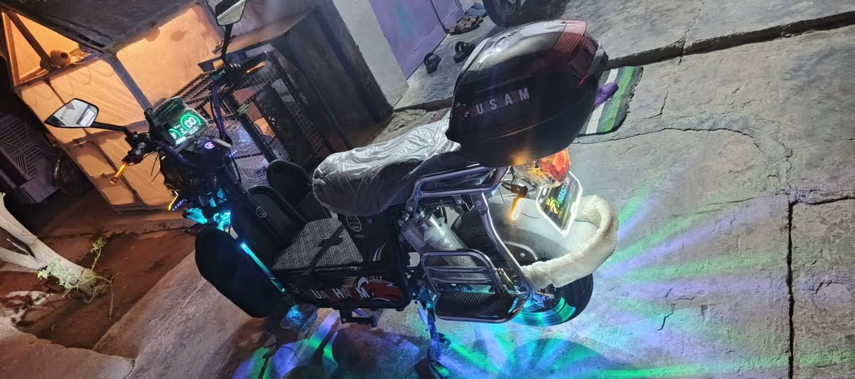 متاح ماطور شحن هيوشه موديل 26 بعدو جديد استخدام 10 ايام الماطور جديد للبيع السعر 825 للستفسار (***********)
