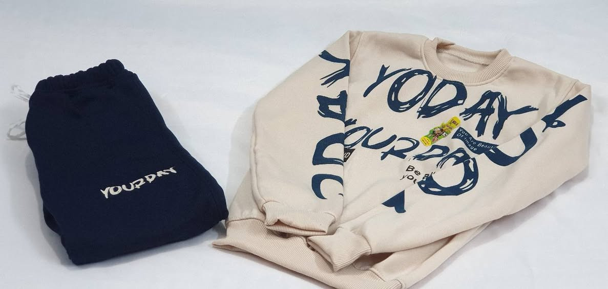 #عرض_خاص 🔥🔥
🛑 اطلبي ٣ قطع واحصلي على توصيل مجاني 🔥
❤سعر القطعة الواحدة  12 الف ❤
قياسات من  4-12  سنه 

✅واتساب ***********📞☎️
#ملابس_شتوية #تراكات_اطفال #ملابس #ملابس_الموضة_الستايل_جميل #ملابس_اطفال #اكسبلور #متابعين
