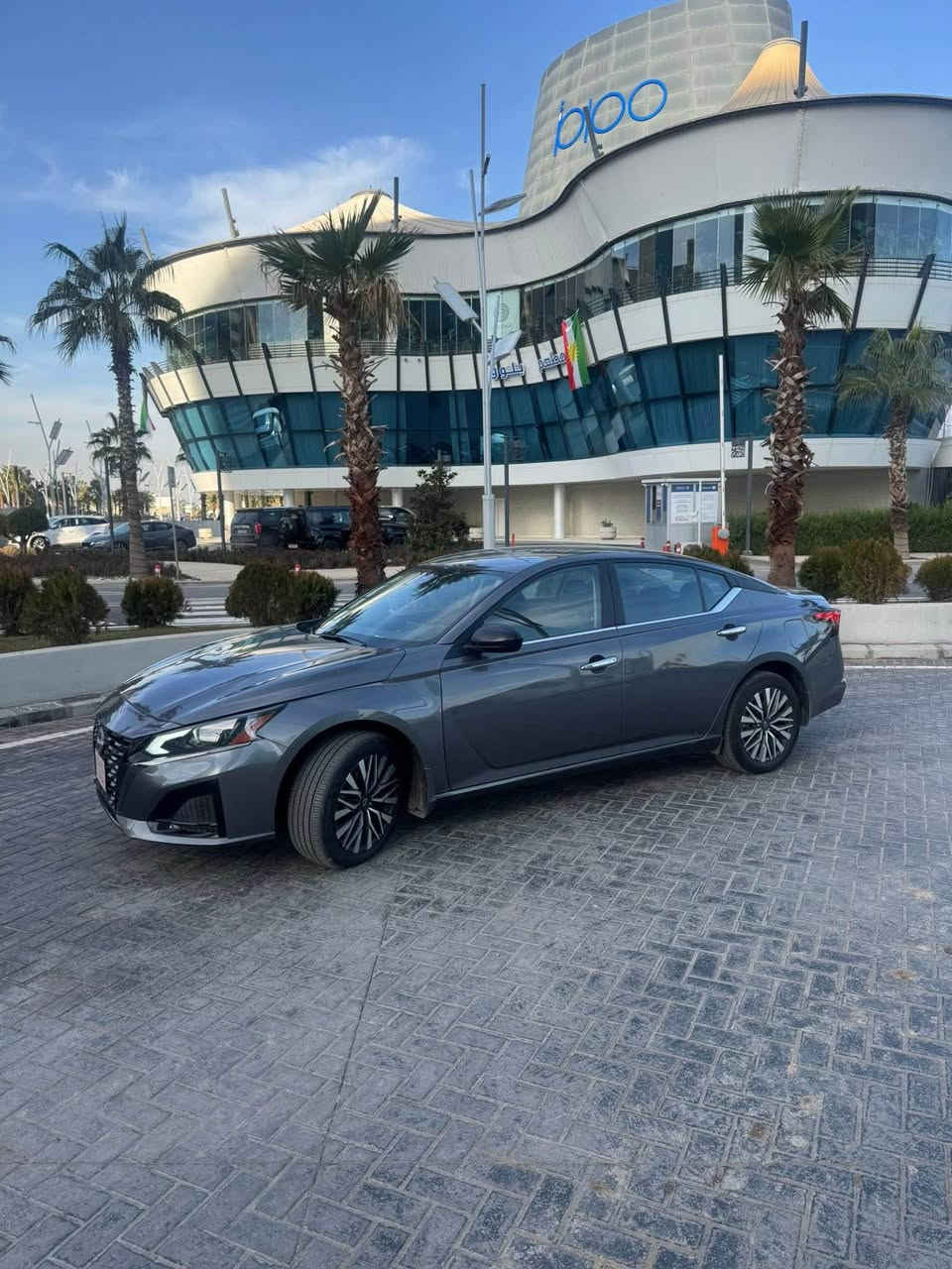 للبيع ومراوس نيسان التيما موديل 2024 
وارد امريكي بيهة بونيد جاملغ صبغ 
السيارة كلش جديد مكفول من الشخوط 
رقم شاصي داخل الصور 
كاتي تترقم شمالي السعر 130ورقة ومجال
الاستفسار اكثر *********** واتساب 
عنوان السيارة اربيل أربيل, العراق
