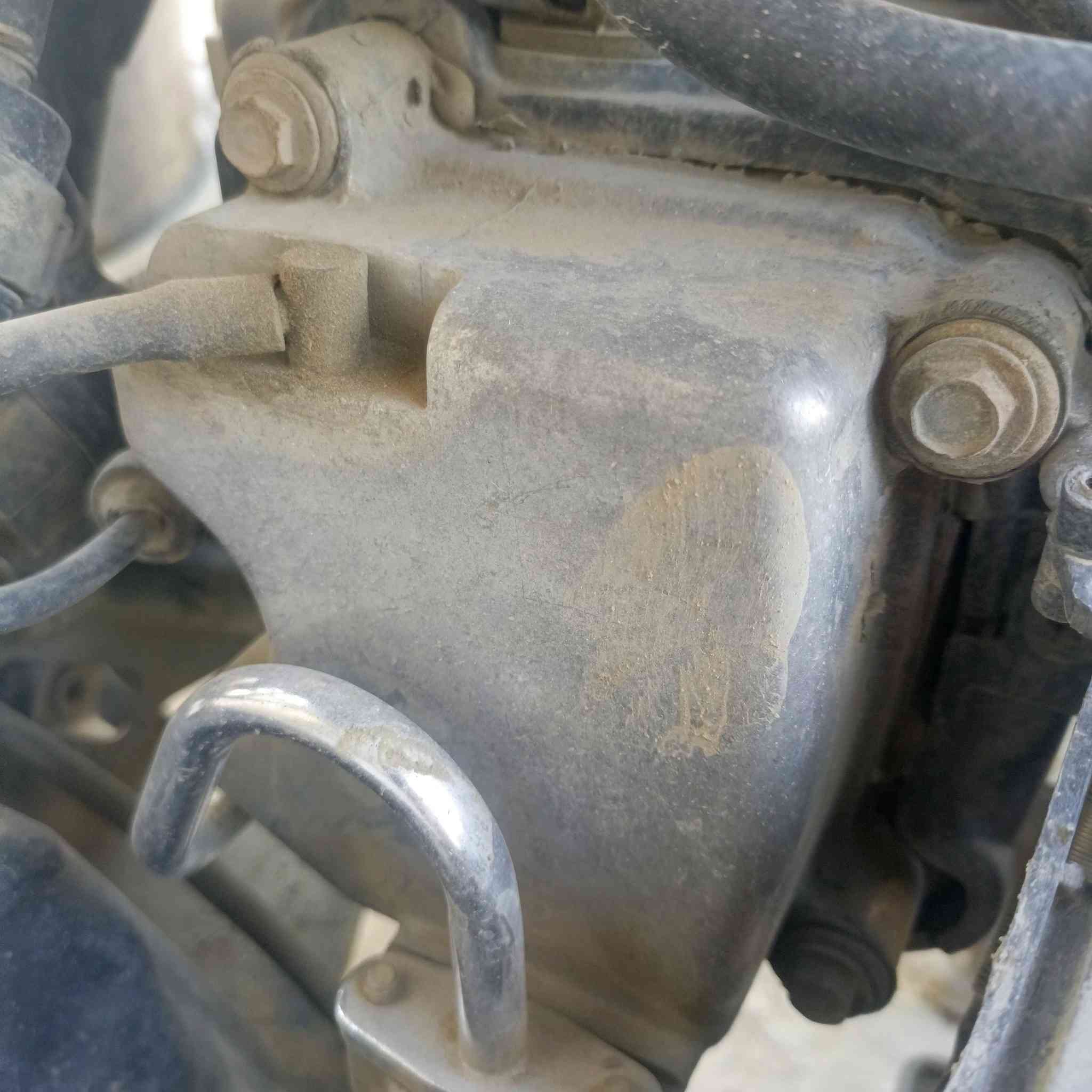 كامكو ريسنك ١٢٥ دراجة تشتغل وتطفة ابيع كوم حديد ب١٧٥ وبيها مجال مكاني زعفرانية ‏‪***********‬‏
