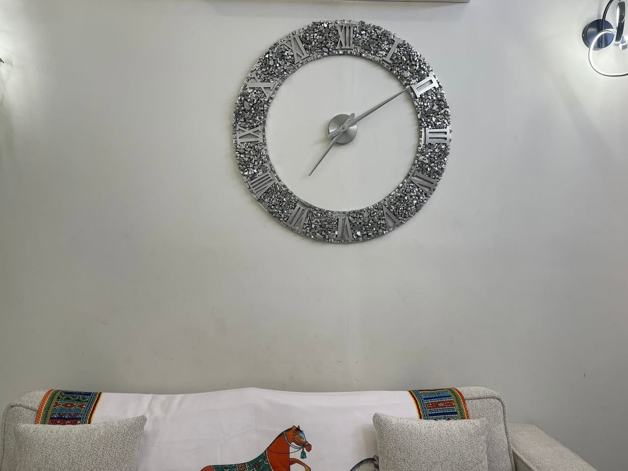 السلام عليكم للبيع ميز خشب زان جديد نافوره شلال مي قياسه متر ونص عرض وعمق ٧٠سم اخذته ب٣٥٠ اريده ٢٠٠ وميز تلفزيون جام مع طبلات ٣ ولوحه وساعه جديدات اخذتهم ٩٠٠ اريدهم ٧٥٠ مكان حي الجهاد


**إذا كنت صاحب هذا الإعلان وتريد حذفه لأي سبب، رجاءا أرسل رسالة إلى الدعم الفني**