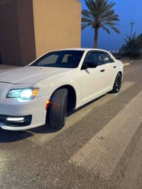 C300 • موديل ٢٠١٢ • رقم بغداد