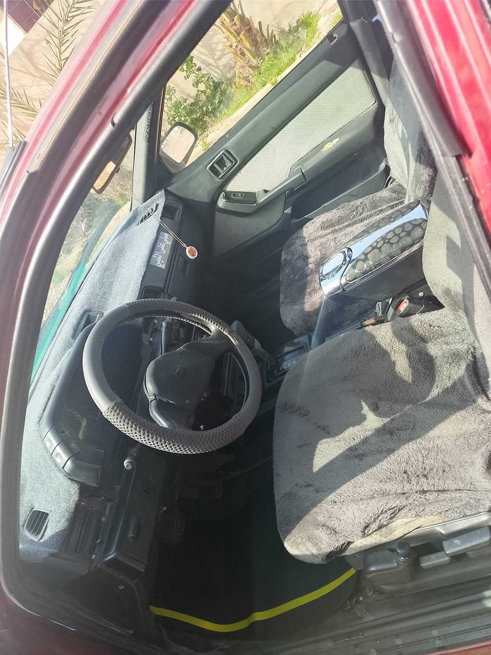 سلام عليكم إخواني عندي سياره متسوبيشي لانسر كير محرك مابي عيب بي خفيف بخار سياره مال بيت رقم كركوك مشروع وطني لحد 29 شرط تحويل اش وكت ما تريد كير اتوماتيك محرك بروتون ودشمه جديد صدر مابي عيب تاير جديد عنوان كركوك سعر 33بي مجال ***********
