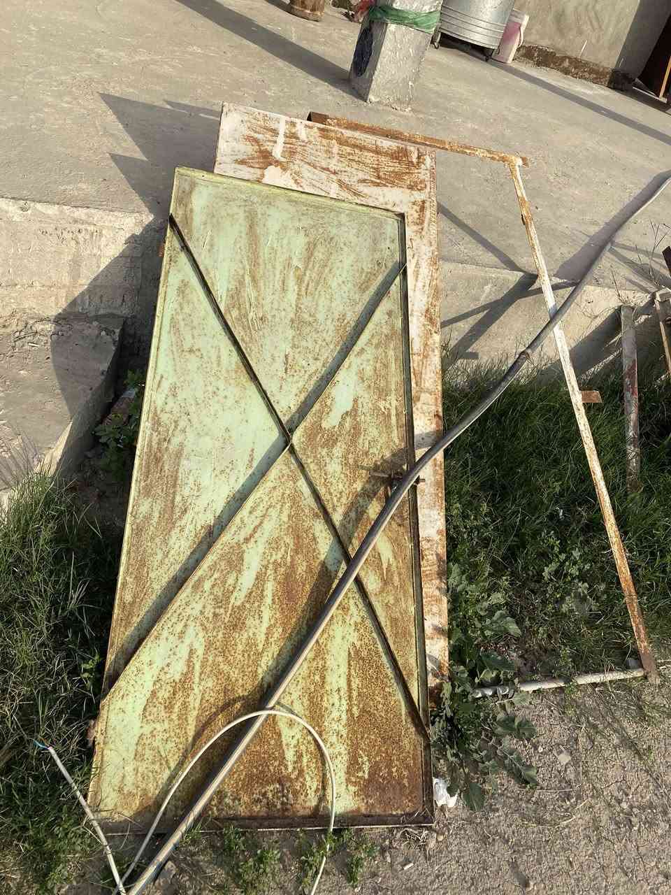 شيلمان عدد 17 على 4 ونص متر وعدد 12 ع3
ونص متر
شبابيك حديد سوكيات هوه والجام عدد 5 متر ونص X متر ونص
ابواب حديد سوكيات واحد طلاكَه وربط والثاني متر
زاويه عدد 9
ابواب حديد عدد 2
ابيع شلع شي يشيل شي ما ابيع مفرد
السعر مليون و300
مكاني بابل مشروع المسيب


**إذا كنت صاحب هذا الإعلان وتريد حذفه لأي سبب، رجاءا أرسل رسالة إلى الدعم الفني**