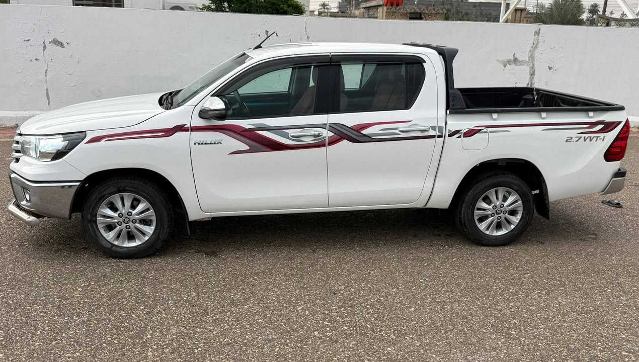 السلام عليكم اخوان للبيع تيوتا 2021 فول مواصفات ساز مكفوله من صبغ و رصعه تحويل ثاني يوم سيارة كلش نضيفه ماشيه 110  تخم تاير جديد سيارة ما تحط عليه الف دينار السعر 265 بيه مجال قليل التواصل *********** غير متواجد على فيس فقط اتصل و على واتساب
