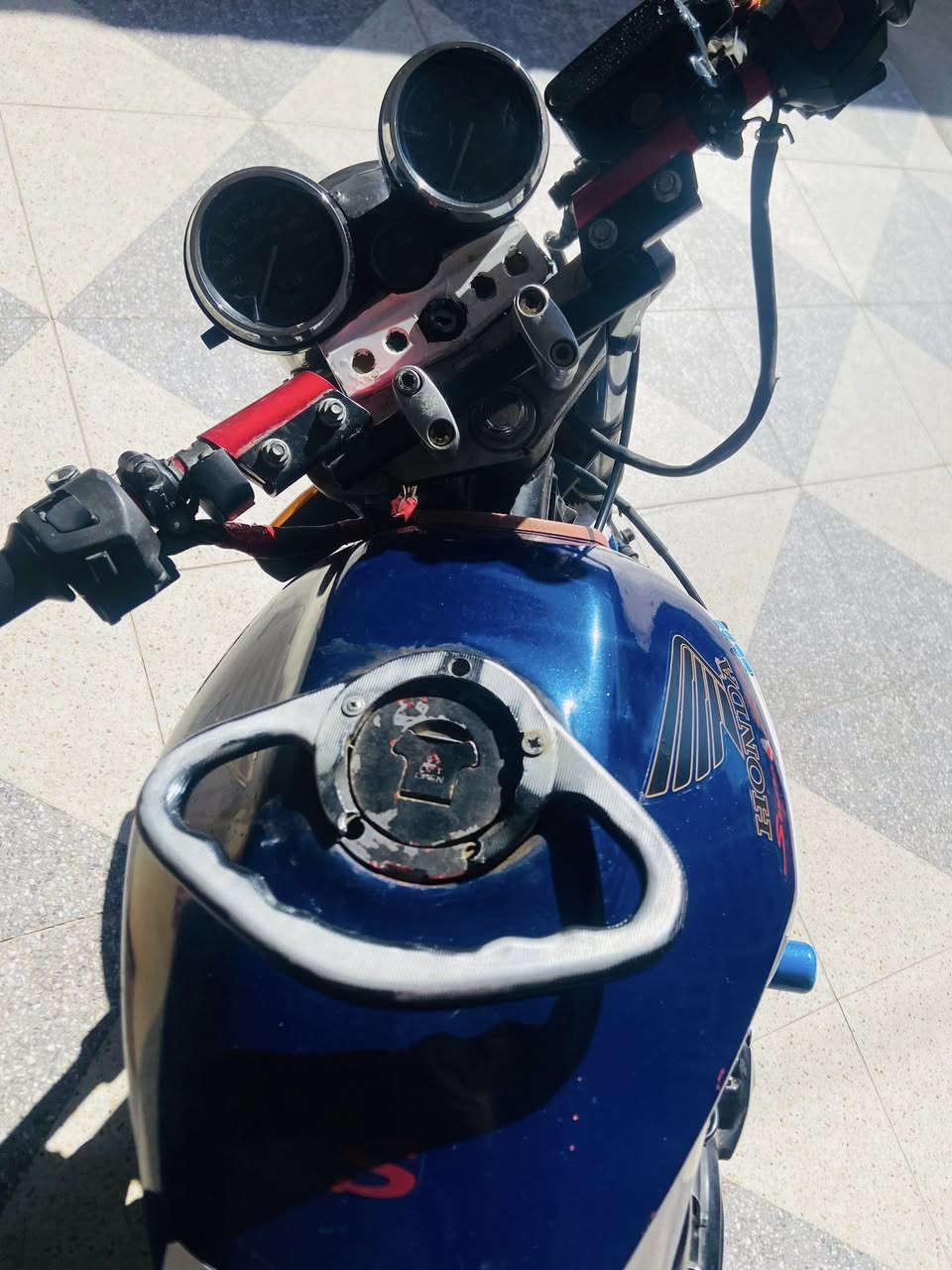 السلام عليكم للبيع سيبي فور جيل اول 16 ولف مكفوله مكينه شرط 123 بطناش معدل تعبر 180 المكينه مكفوله ع آخر حبايه تفحص يلا تأخذ ستيرن رياضي صالنصه رياضي SC أوراق كامله كمرك مدفوع منفيس السعر 1550 مكان بابل *********** بي واتساب
