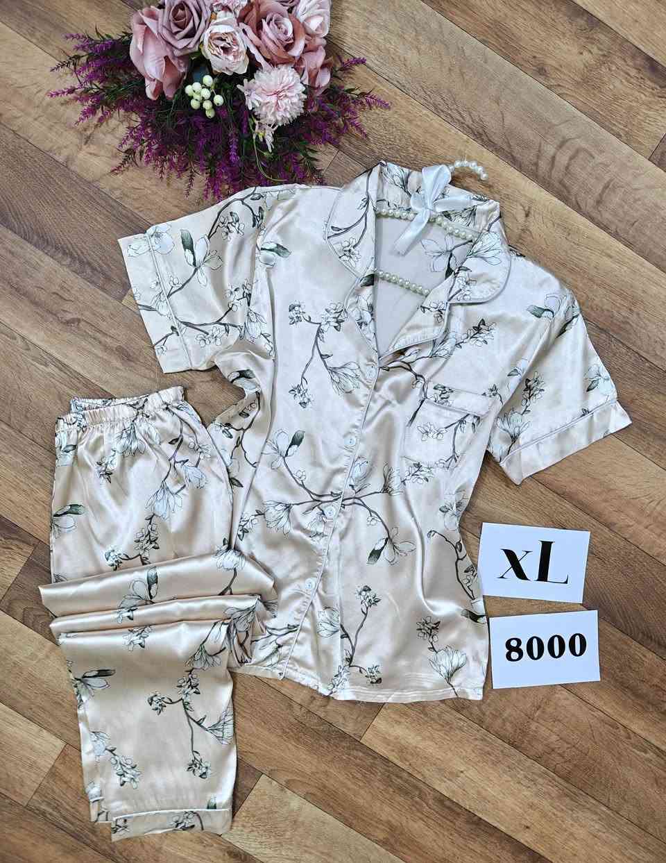 دانتيل 
بالة مغسولة ومعطرة 👗👙
خامة غسل ولبس💕
يوجد خدمة توصيل 
قبل الحجز تأكدوا من القياس


**إذا كنت صاحب هذا الإعلان وتريد حذفه لأي سبب، رجاءا أرسل رسالة إلى الدعم الفني**