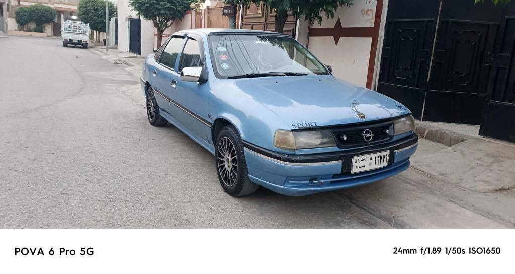 ئۆپڵ ڤێکترا  ئاڕم پلاستیک سلیمانی مەکینە 20 ی گێڕ عادی  گێڕ و مەکینە بەشەرتی فیتەر 
سەیارەکە زۆر جایزە مووس و بڕاوە  بەشەرت  
ئاڕم و ئەولیات و غرامە بەشەرت . 
کارەبایی کامل مەزبوت زۆر توند و تۆڵە بەنزین زۆر کەم دەخوات تایە و ویلی زۆر جوان  
سەیارەکە ماڵی دۆستە هەتا بڵی بەهەڵمەت و مەزبوت . 

شوین//ڕانیە
سحر//28 و معامەلە 
ژ.م//*********** رانية, السليمانية
