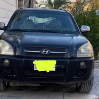 توسان ٢٠٠٧ • محرك ٢٧٠٠ • حادث امامي