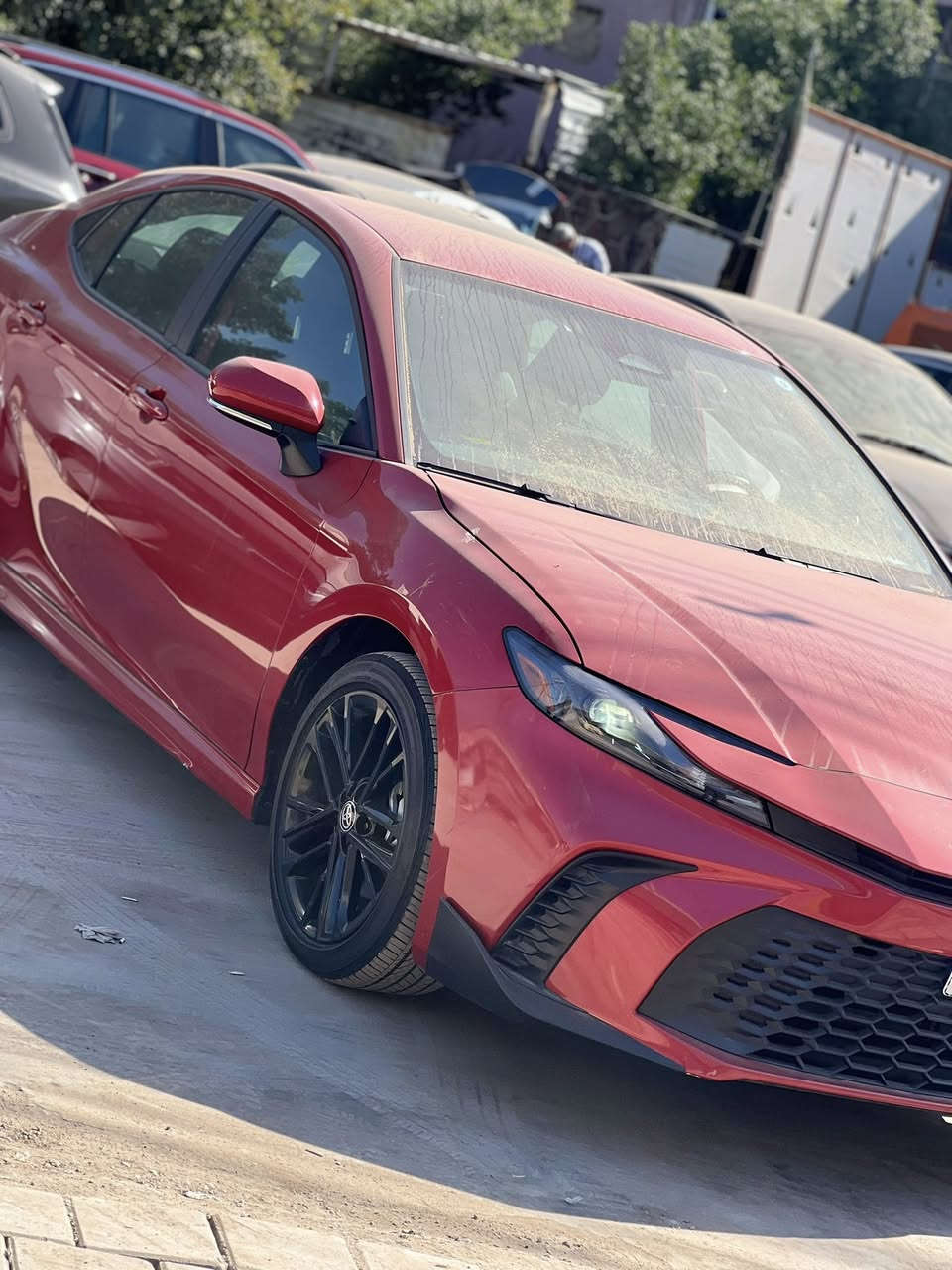 السلام عليكم
تويوتا كامري TOYOUTA CAMRY
موديل  2025 HEV هايبرد
وارد امريكي مواضفاته SE 
لوون: احمر 
جديدة السياره بدون مصرف 
السعر : 23500$  ورقة ومجال بسيط 
رقم بغداد جديد كامل 
العنوان:بغداد البنوك
وارد امريكي مواصفاته SE 
بنزين+ هايبرد  
وايليس شحن
شفتات ستريرن 
سبورت 
بصمة
شاشه الكتروني
ماشية ﮼ 10000 KM 
حادثها : دعامية خلفية بدون تبديل وبدون صبغ وجاي بيها بنيد مصبوغ وتعديل شاصي بأمريكا
ايرباك سليمة 
***********📞
رقم موبايل
