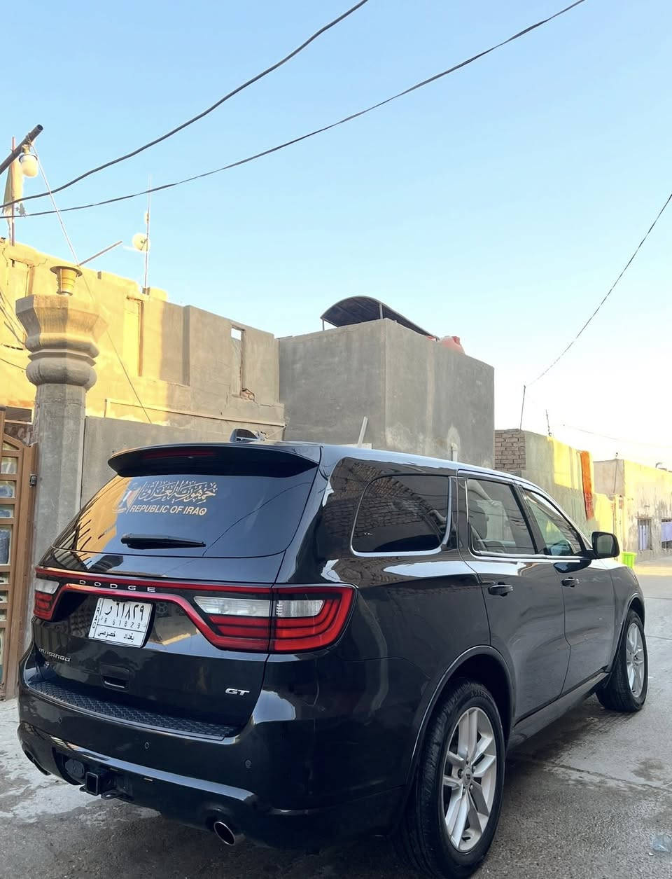 دوج دورنكو 2021 GT رقم بغداد بسمي
( مداور مباشر ) 
بدون تبديل صبغ خشم البنيد فقط
 ( راديرات الشركه بلادي ) 
بصمة تشغيل 
بصمة ابواب 
وضعيات قيادة (eco) (sport) 
شفتات ستيرن 
هيتر مري
كشن كهرباء
حساس خلفي
كامرا 360 
ويل 20 گروم 
اوتو ستوب توقف ذاتي 
وباقي المواصفات المعروفه لل GT 
مكان السياره بابل 

للاستفسار/ ***********
