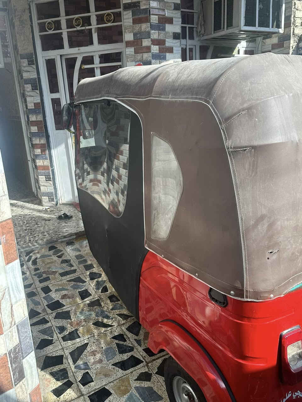 سلام عليكم. تكتك لبيع مديل 2022شهر12 تكتك كفاله عامه لا خياس ولا تعمير. تكتك نضيفه مضمومه محتاج ريد بيع بيه بيه صبغ جو بكلاين ليسره فقط  مكينه  تاخذه 100فيتر يفحصه إذ مفتوه. إذ رقمي بل خدمه***********
