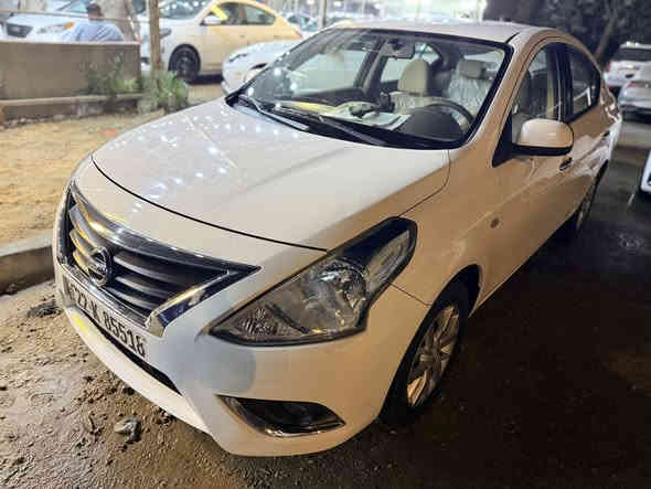 سلام عليكم احبتي اعضاء الكروب الكرام نيسان سني هندي ام البليته الزركه موديل24 كفاله عامه بدون نقص تبريد حداديه كير محرك كفاله عامه 4 جامات كهرباء نفكيشن مو اريل 
حساسات خلفيه راديترات عراض 4 ويل كب  وليش ويل 
السياره هندي مو مصري عارضها 133 والزيرو مالتها 147

***********
