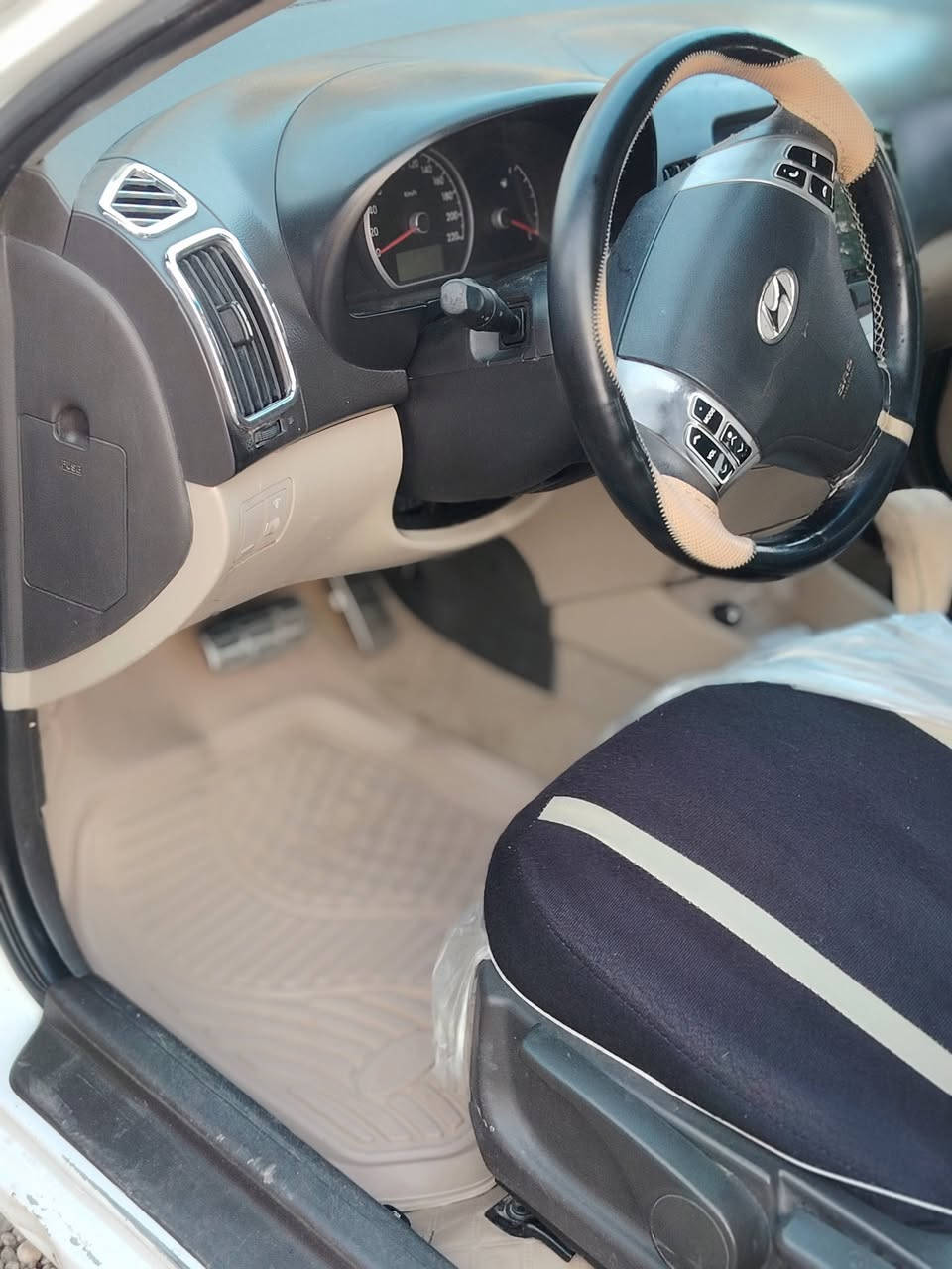 اقساط اقساط اقساط
🚗البيع بمقدمه والباقي قساط، 

ا 🚗افانتي بيها 2تبديل و2شوي معجون والباقي شرط تبريد +صدر جديد +تايرات جديد مكينه وكير بالشرط 🪶


**إذا كنت صاحب هذا الإعلان وتريد حذفه لأي سبب، رجاءا أرسل رسالة إلى الدعم الفني**