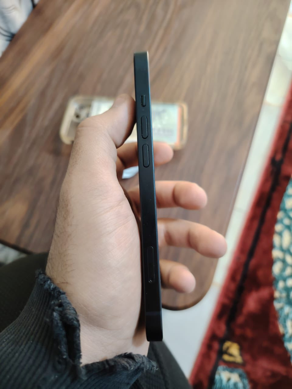 ايفون 13 عادي للبيع
الجهاز جديد ما مفتوح كلشي ما مبدل. بيه 

بطاريته 92 وما معلايه. مكفول من كلشي 
اذا مفتوح بيه برغي تاخذه هوه وفلوسه 

ذاكره 128 

بعده بالضمان مال شركه ابل مثل ما موضح بالصوره 

كورتونه موجوده
نموذج M

سعره 450 وبيه مجال


**إذا كنت صاحب هذا الإعلان وتريد حذفه لأي سبب، رجاءا أرسل رسالة إلى الدعم الفني**