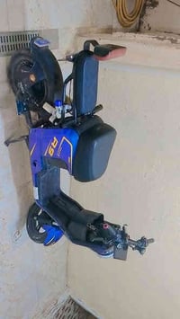 للبيع ار 9R شعر عن خاص07757395646