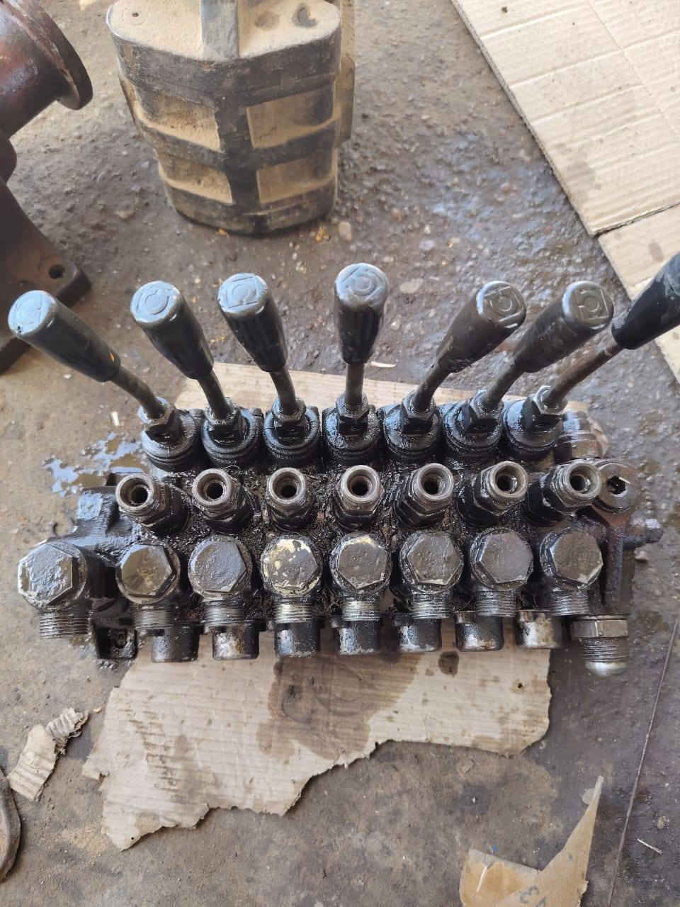 تصليح وتجفبت وتفصيخ كنترولات لي انواع للكرينات العنوان كركوك اتصل ***********
***********
