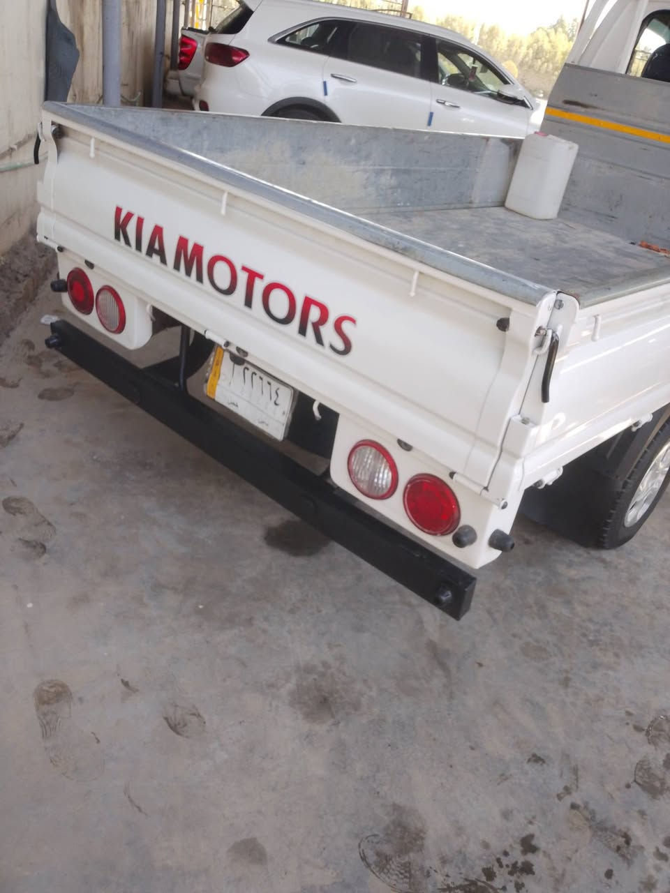 سلام عليكم كيه حمل موديل 2013 رقم بابل سياره بيها صبغ الدوس ولباب الخلفي غيرهن متعهد محرك كير جدد حداديه جديده معروضه 102, وبيها مجال قليل حك جيه مكان سياره بابل جبله الرقم ‏‪***********‬‏. ***********2
