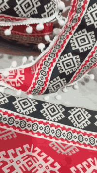 🌙✨ رمضان يحلى ويا هالكعدة ✨🌙
جلسة رمضانية تراثية تفتح النفس وترد الروح 🤍
ألوان دافية ونقوش شعبية تخلي القعدة غير شكل،
رتّب بيتك واستقبل ضيوفك بقعدة تليق برمضان 🌾👌
📩 للحجز مراسلة الصفحة
📞 ***********
#جلسة_رمضانية #قعدة_رمضان #ديكور_رمضان #قعدات_عراقيه
