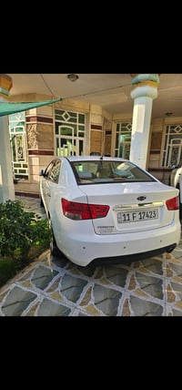 سيراتو ٢٠١٣ مكفوله من الصبغ والتبديل بيه بارد سياره نضيفه جدآ وجاهزه م...