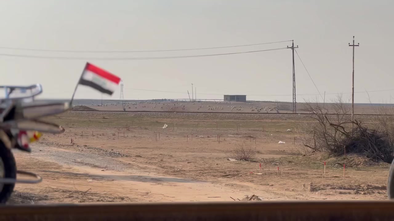 السلام عليكم موطور تايكر موديل 23 نضافه فول نشاطه فول شرط بعدو ما مفتوح مراوس بيع   صالنه كاتم مكاني بيجي صلاح الدين للاستفسار الاتصال على هاذه الرقم ***********
