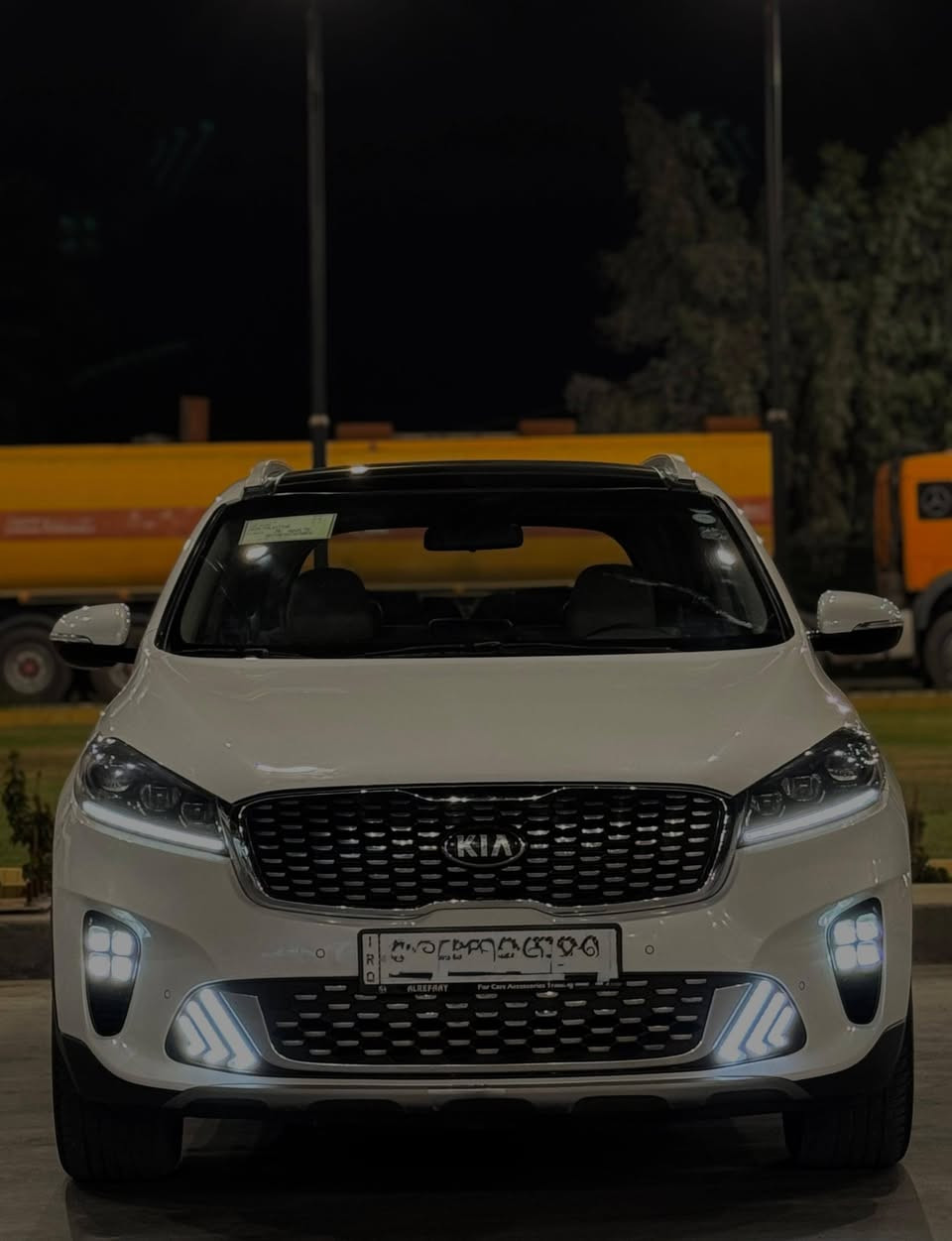 بسم الله ماشاء الله من رخصة الادمن
اليدور جديد ونظيف هذا جديد 🤍
كيا سورنتو خليجي مكفوله كفاله عامه
ماشيه 60 الف كيلو حقيقي شرط الفحص 
فقط بارد شبر مامبين ابد بالباب الخلفي العكس السايق ✅
المواصفات فوول 1/1 للأخير ميحتاج اذكرهن
السياره بعدها بريحه الشركه رقم بغداد الجديد بااسمي ✅
مكاني بغداد الكريعات
السعر 258 وبيها مجال بسيط وماكو هيج سعر بهيج مواصفات وممشه مجالها كلش قليل
هـ*********** الشراي يتصل فقط رجاءاً 🙏🏻
