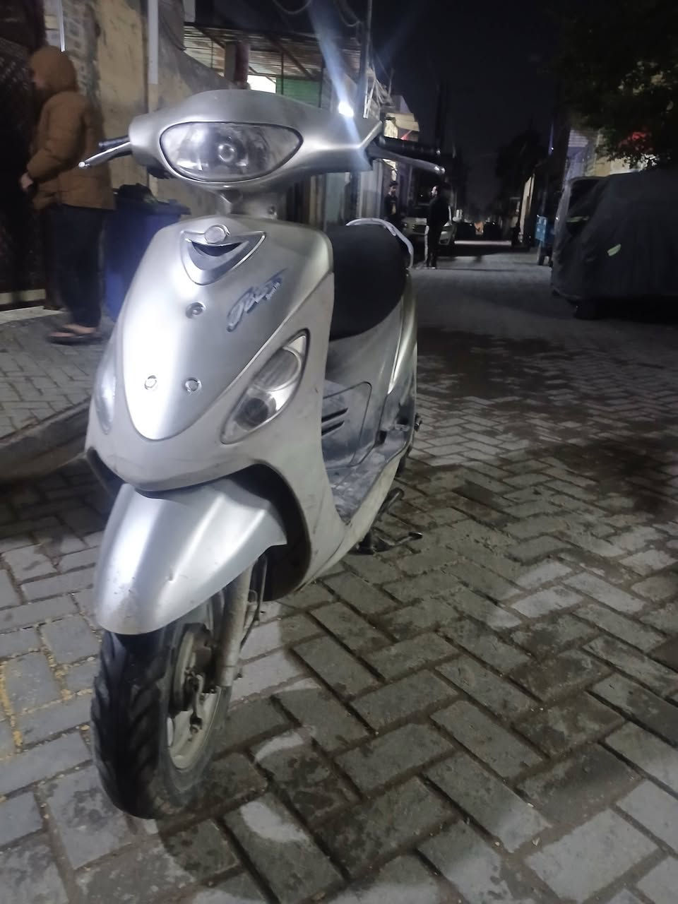 سلام عليكم متاح دراجه ماكس منغولي كفاله عامه صار شهر من منزلها من الرمبه كله شغاله السعر 700 مكاني مدينه الصدر رقمي  ***********
