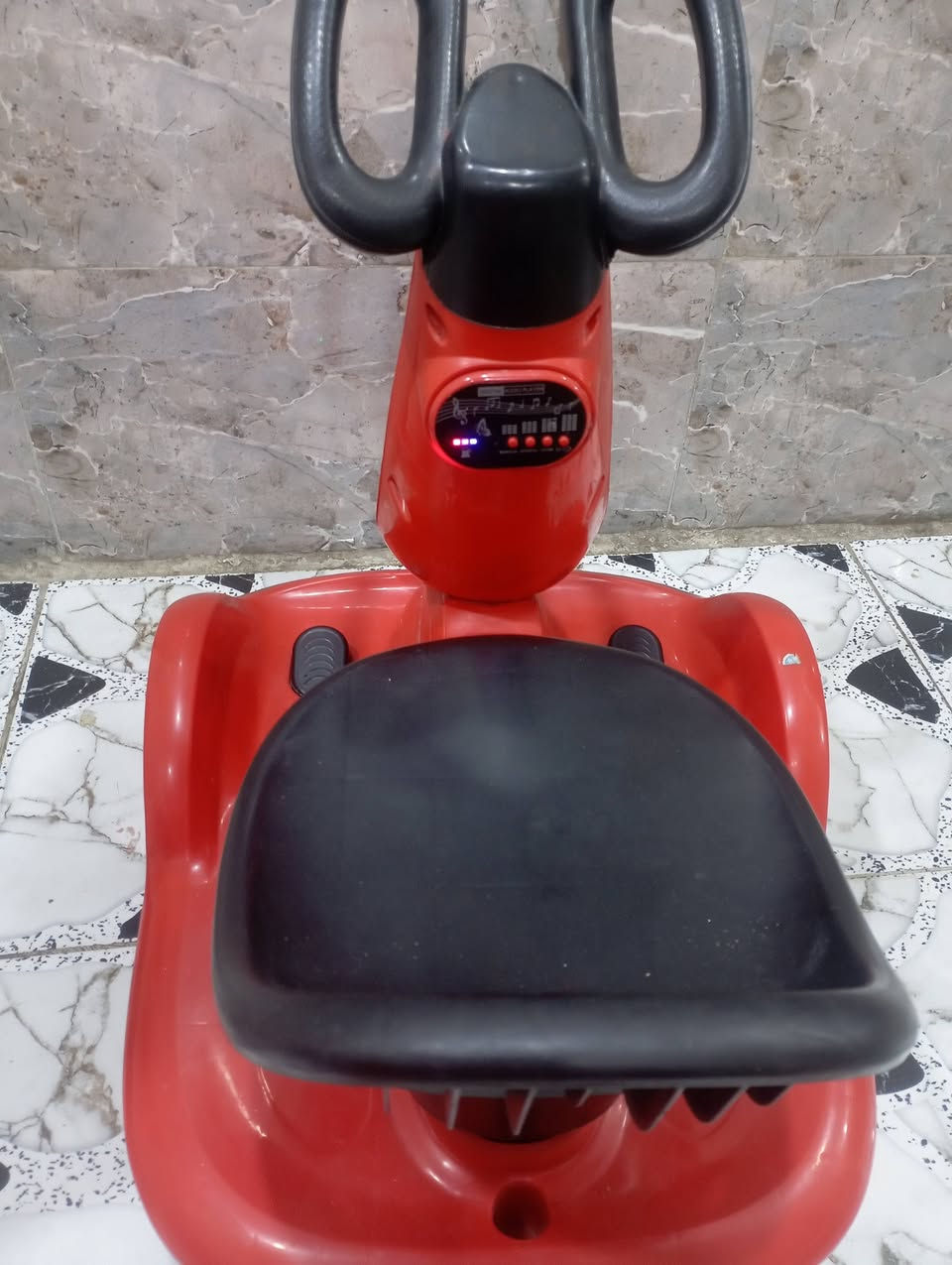 سكوتر اطفال شغال وعلى الفحص وياشاحنه وريمونت بطاريه جديده مكانه نجف السعر ٦٠


**إذا كنت صاحب هذا الإعلان وتريد حذفه لأي سبب، رجاءا أرسل رسالة إلى الدعم الفني**