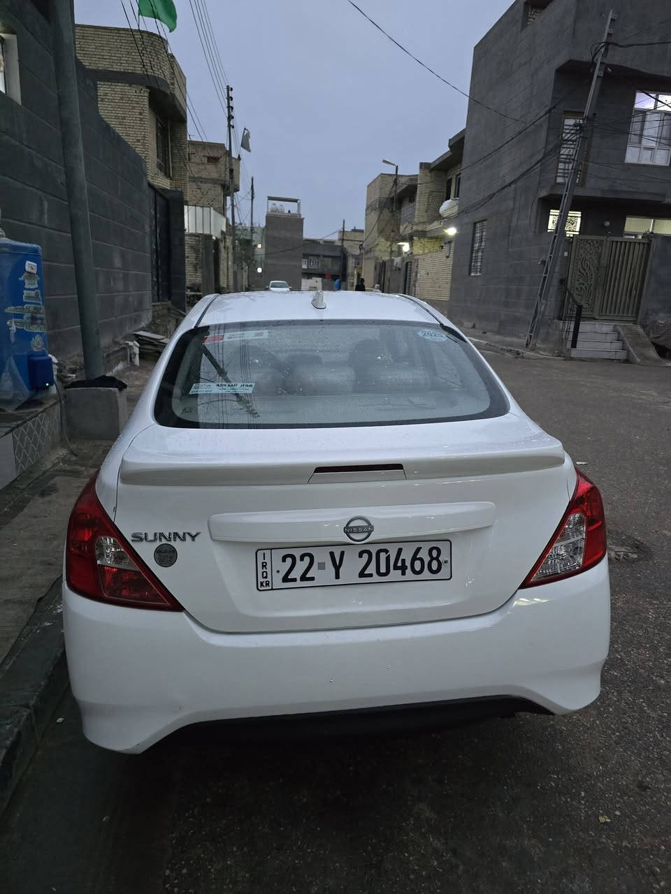 نيسان صني هندي موديل 25 بيه هاي الملاحظه مأشره بالصوره فقط تريد تحويل وكاله أني حاضر مكان سياره كربلاء السعر 122 الاتصال ***********
