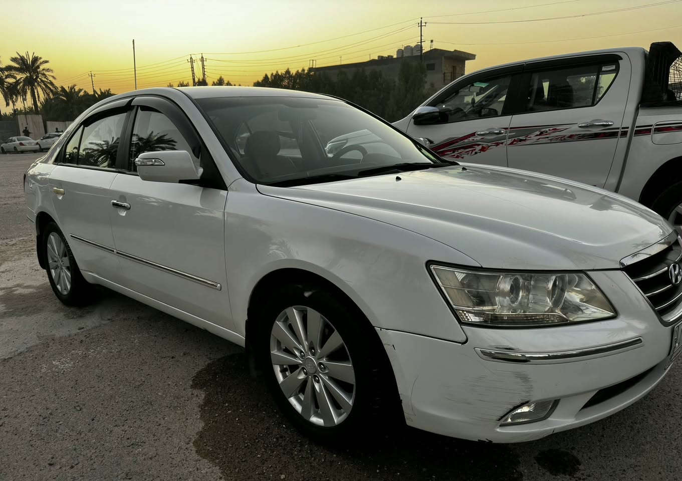 سوناتا ٢٠١٠ خليجيه بيهة طخه باللغد وباب الامامي الايمن مصبوغ صبغ درجه اولى
الدعاميه الامامه تحتاج صبغ مكشره وبيهة بارد بالجاملغ الامامي جهة السايق الكير بي مشكله ماعرف شنو بالضبط من السياره بارده وتمشي بيهة من تثكل وتريد تطبك تصير عته اثناء ترجيعه النمره من تحمه السياره يروح هذه الخلل
 السعر المطلوب ١٢٦٠٠ يعني شده و٢٦ ورقه 
اي استفسار 
***********
***********
