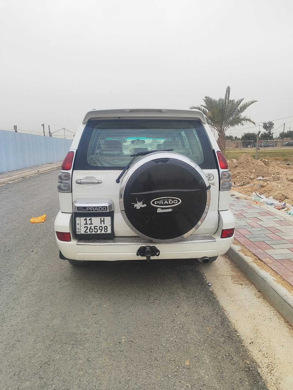 السلام عليكم برادو 2009 فول مواصفات 
اعلئ فئة vx    6 سلندر تحكم كشنات 
كهربائي كشن تدفئة تبريد فتحة بالقمارة 
السيارة نظيفة كولش باسمي رقم انكليزي بغداد تحويل مباشر بيهة فقط جاملغ ايمن 
ولقمارة فابلون مثل ماواضح بالصورة 
السونار مرفق مع الصور  المكان كربلاء 
السعر 173 وبيهة مجال بسيط 
***********
