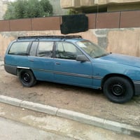 اوبل اوميكا • ١٩٩٠ • بغداد