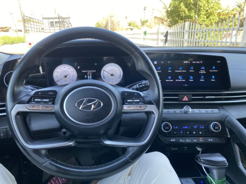 سلام عليكم النترا هايبرد 2023 بغداد 
مواصفات فتحة بصمة سايد بريك بصمة كراسي جلد كهرباء تدفئة تبريد لايت زنون 3 عدسات رادار امامي خلفي اشاير بل مري شاشة تاب  خزن ميموري لد خلفي سيارة باسمي تحويل مباشر صور الحادث موجودة بدون ايرباك السيارة  سعر 16ونص للاستفسار ***********
